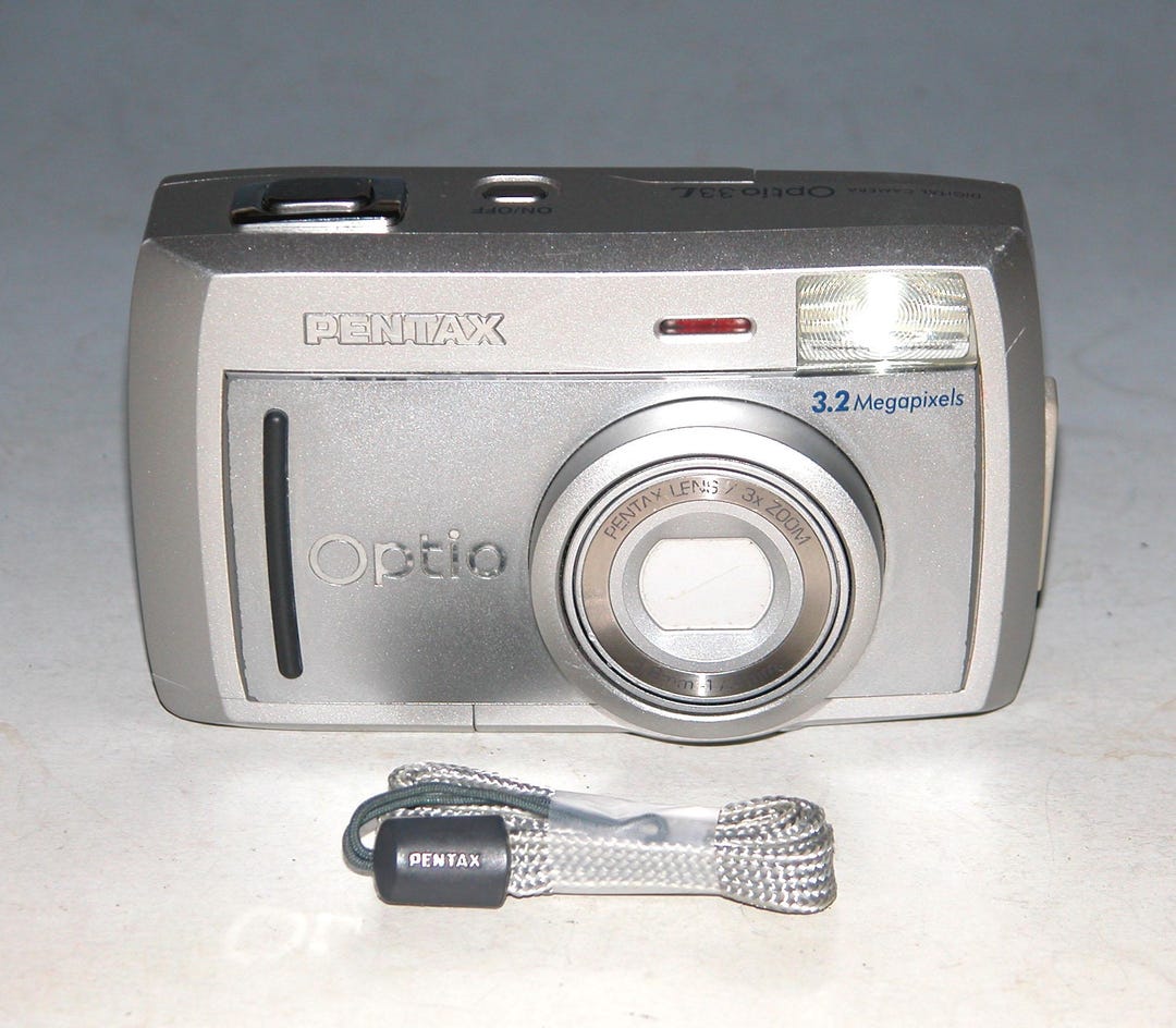 Pentax Optio 33L Digital Camera Silver