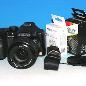 Panasonic Lumix DMC-FZ50 10.1 MP Digital Camera - New Battery & Charger