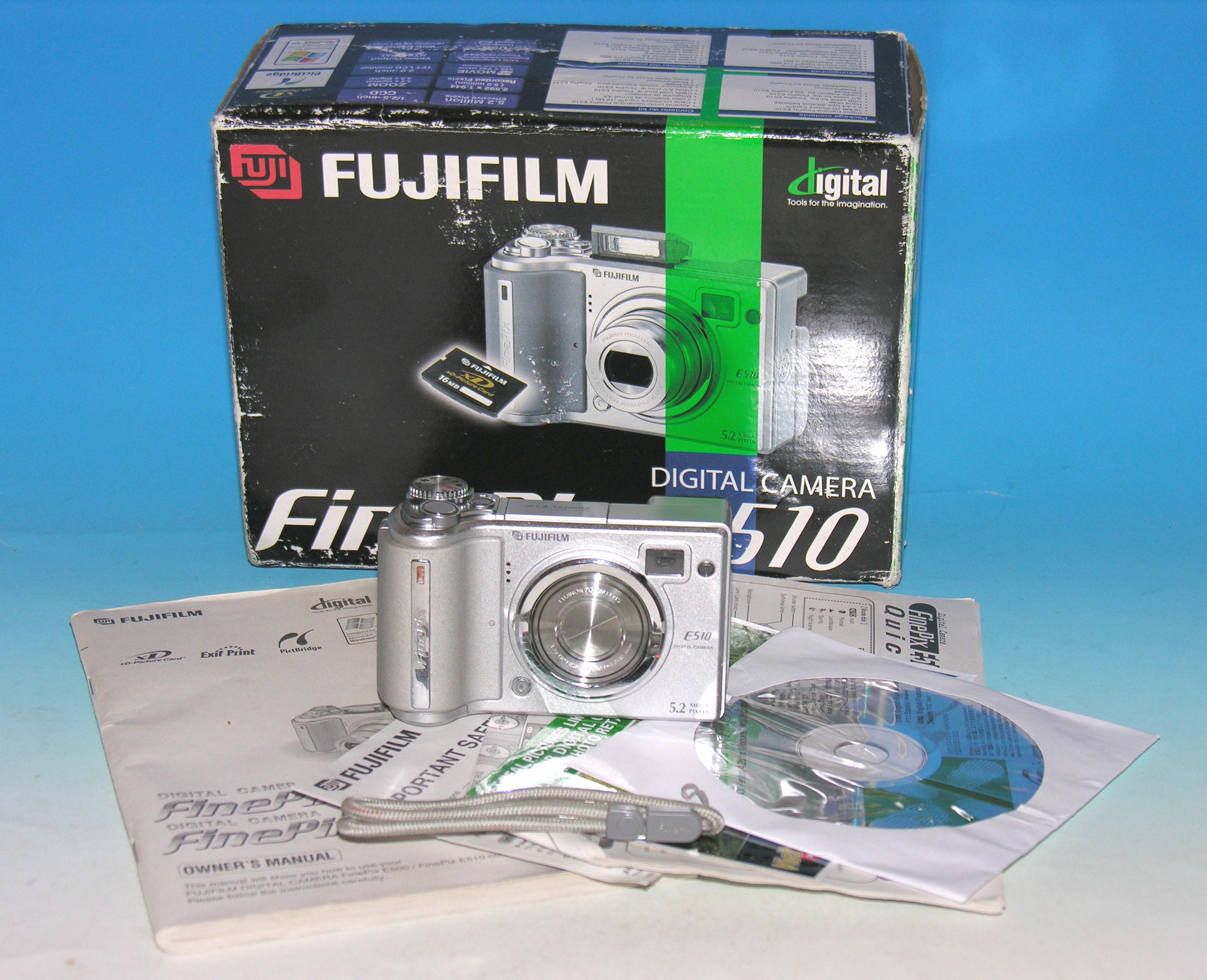 FUJIFILM FINEPIX E510 美品 Amazon | FUJIFILM FinePix E510 | コンパクト 通販