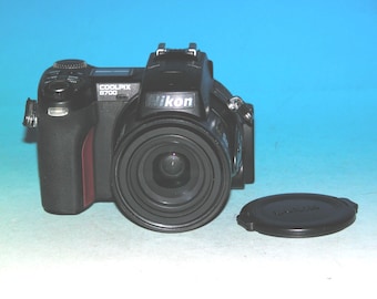 NIKON COOLPIX 8700 Digital Camera 8.0MP 8X Zoom - Etsy