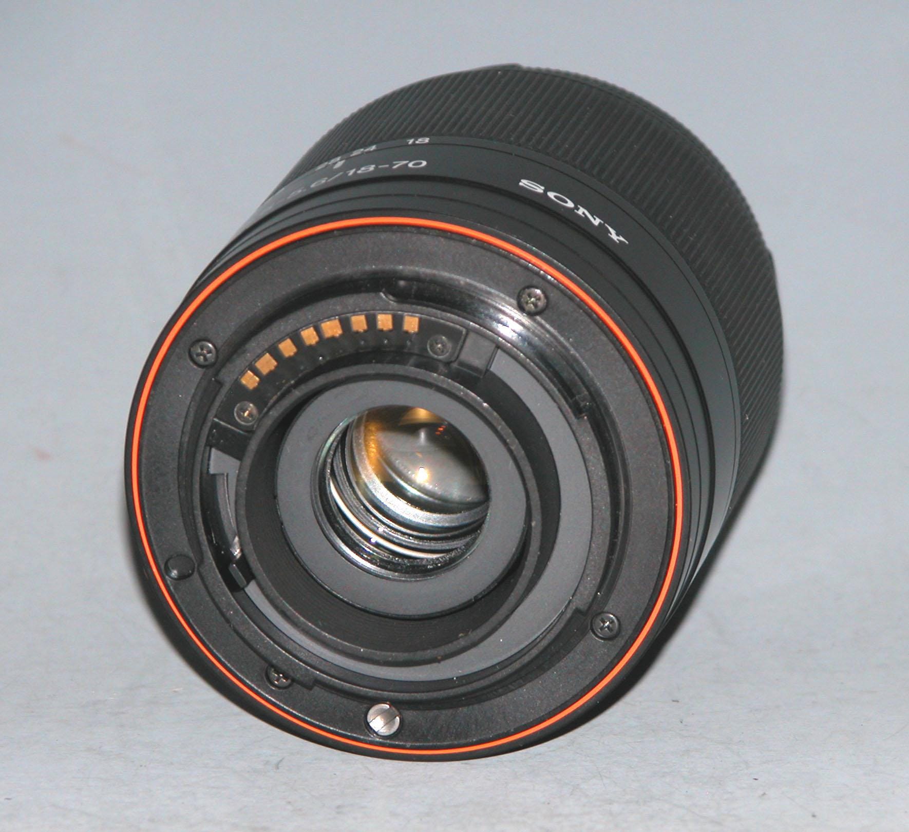 ソニー DT 18-70mm f/3.5-5.6 非球面ED標準ズームレンズ #8843 - A300