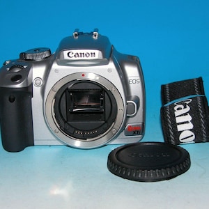 Reconditioned - Canon EOS Digital Rebel XTi / EOS 400D 10.1MP Digital SLR Camera - Silver #4133