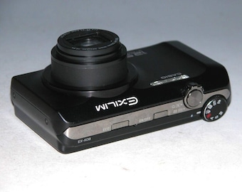 Reconditioned - CASIO Exilim EX-H30 16MP Digital Camera - Black