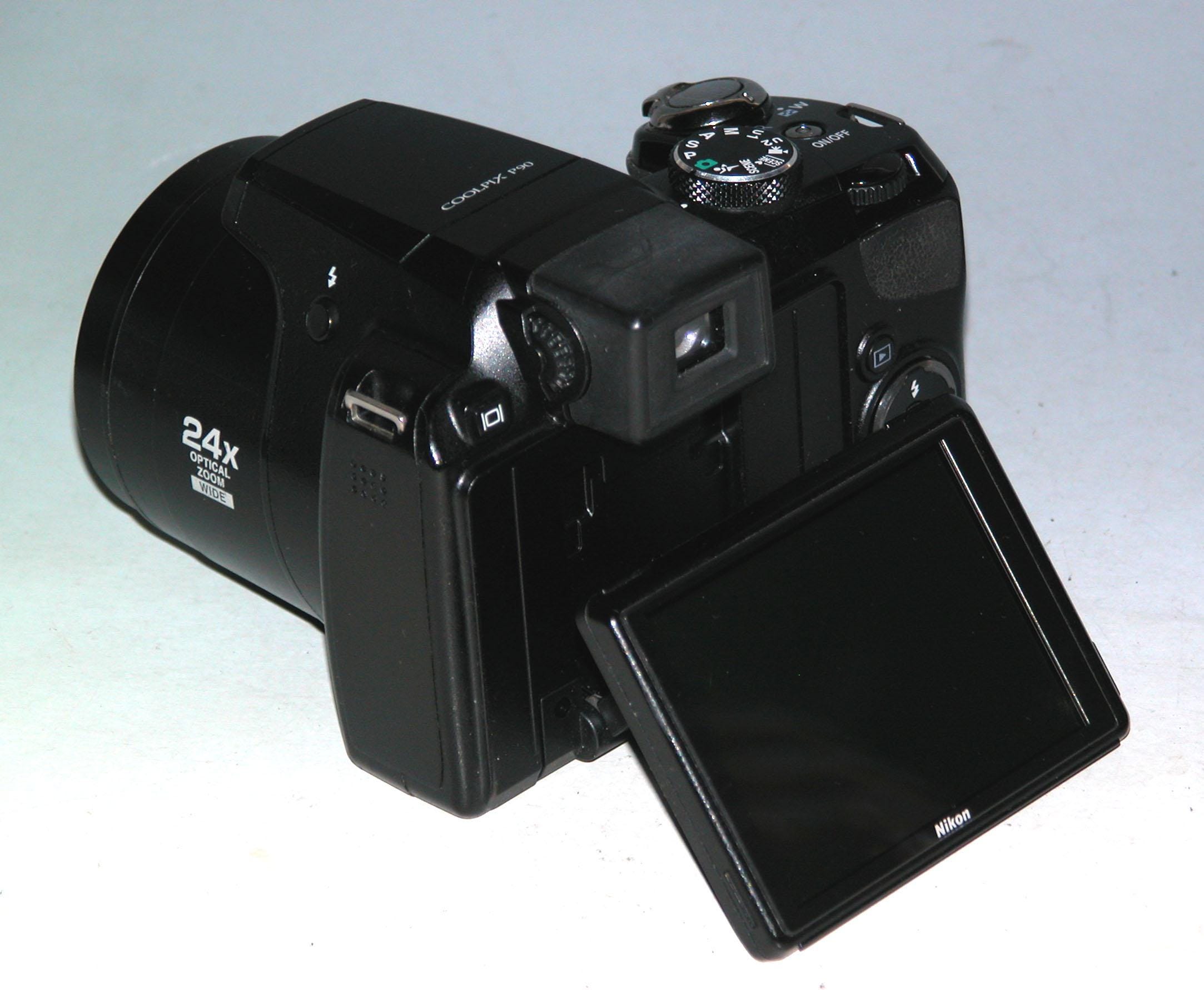 ニコン デジタルカメラ ニコン クールピクスP90 ブラック COOLPIXP90