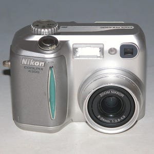 Reconditioned - Nikon COOLPIX 4300 4.0MP Digital Camera - Silver #3213