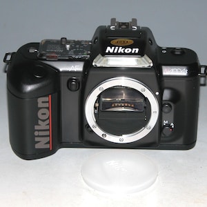 フィルムカメラ Nikon N4004 AF Nikon N4004 - LeZot Camera | Sales and Camera Repair | Camera