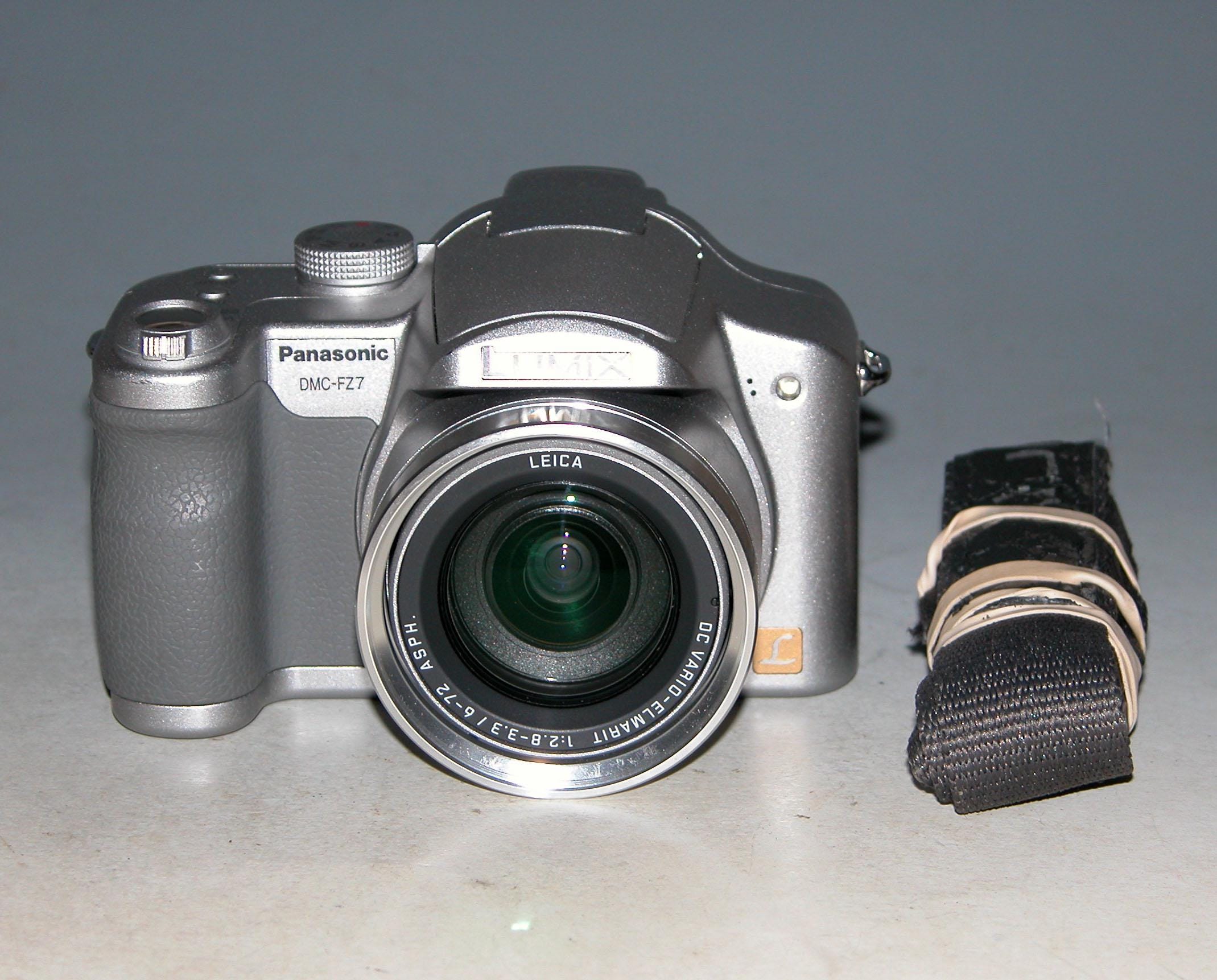 Panasonic LUMIX DMC-FZ7 6.0MP Digital Camera - Silver #2768
