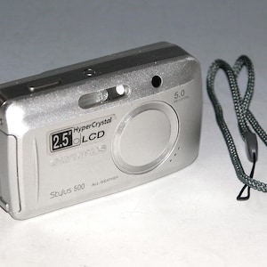 Reconditioned - Olympus Stylus 500 5.0MP Digital Camera - Silver #0032 (New Battery & Charger Set)
