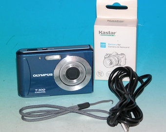 Câmera digital Olympus Tough T-100 de 12.0MP - Azul #3820