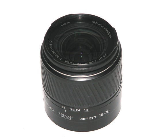 Konica Minolta 18-70mm AF DT Lens Test Image on 7D