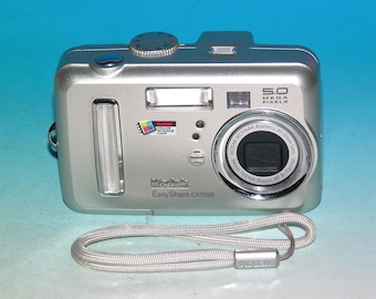 再生品 - コダック EasyShare C713 7.0MP デジタルカメラ - シルバー