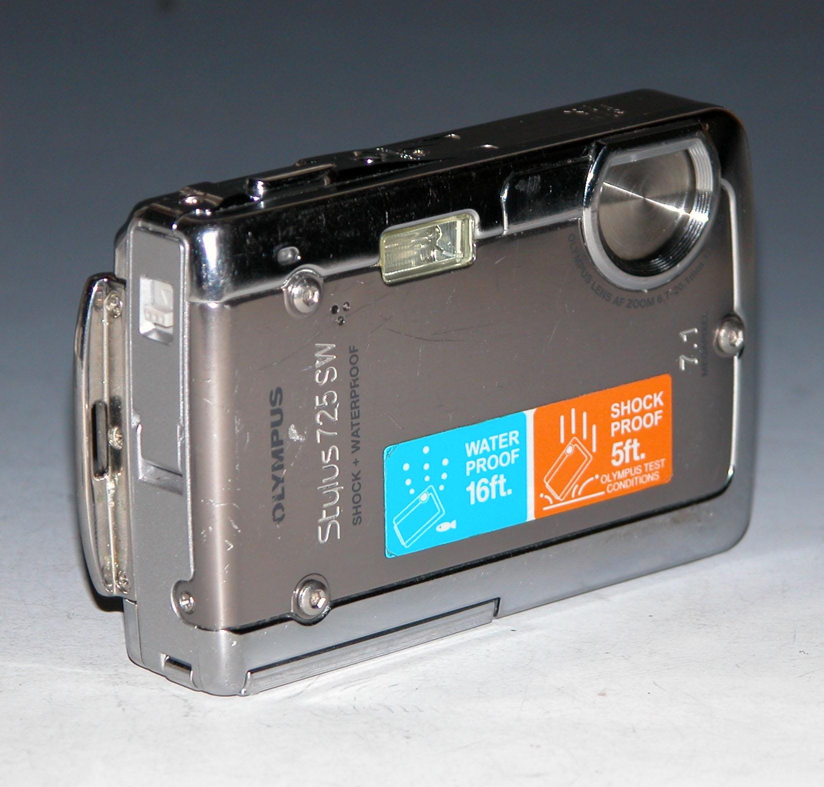 Reconditioned - Olympus Stylus 725SW 7.1MP Digital Camera