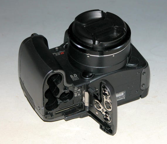 Reconditioned - Canon Powershot S5 IS 8.0MP Digital Camera #1792
