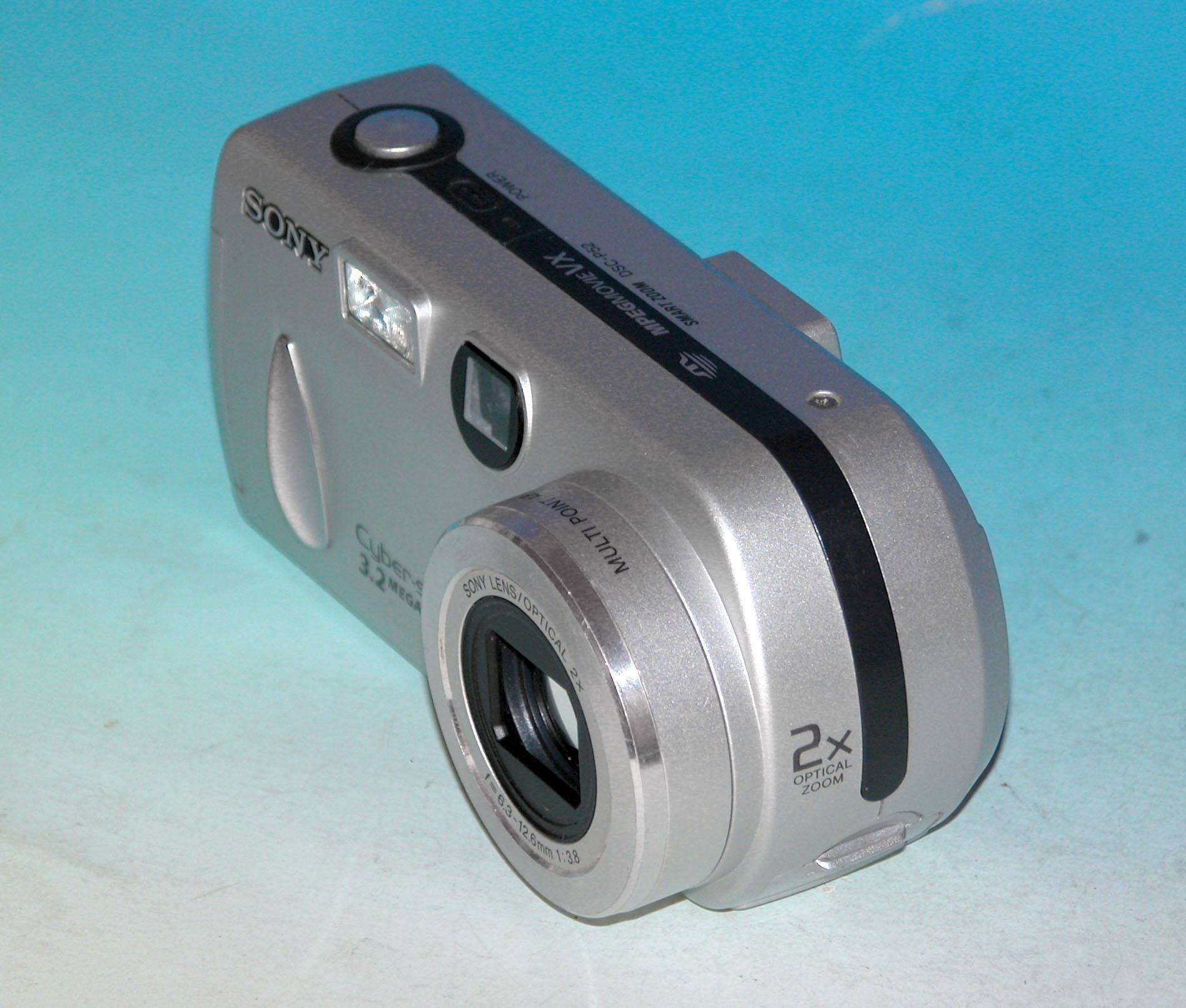 Sony Cyber-shot DSC-P52 3.2MP Digital Camera - Silver #8874 (takes