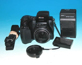 KODAK EasyShare C533 ~ 5.0MP 3倍ズーム ~ デジタルカメラ ~ シルバー