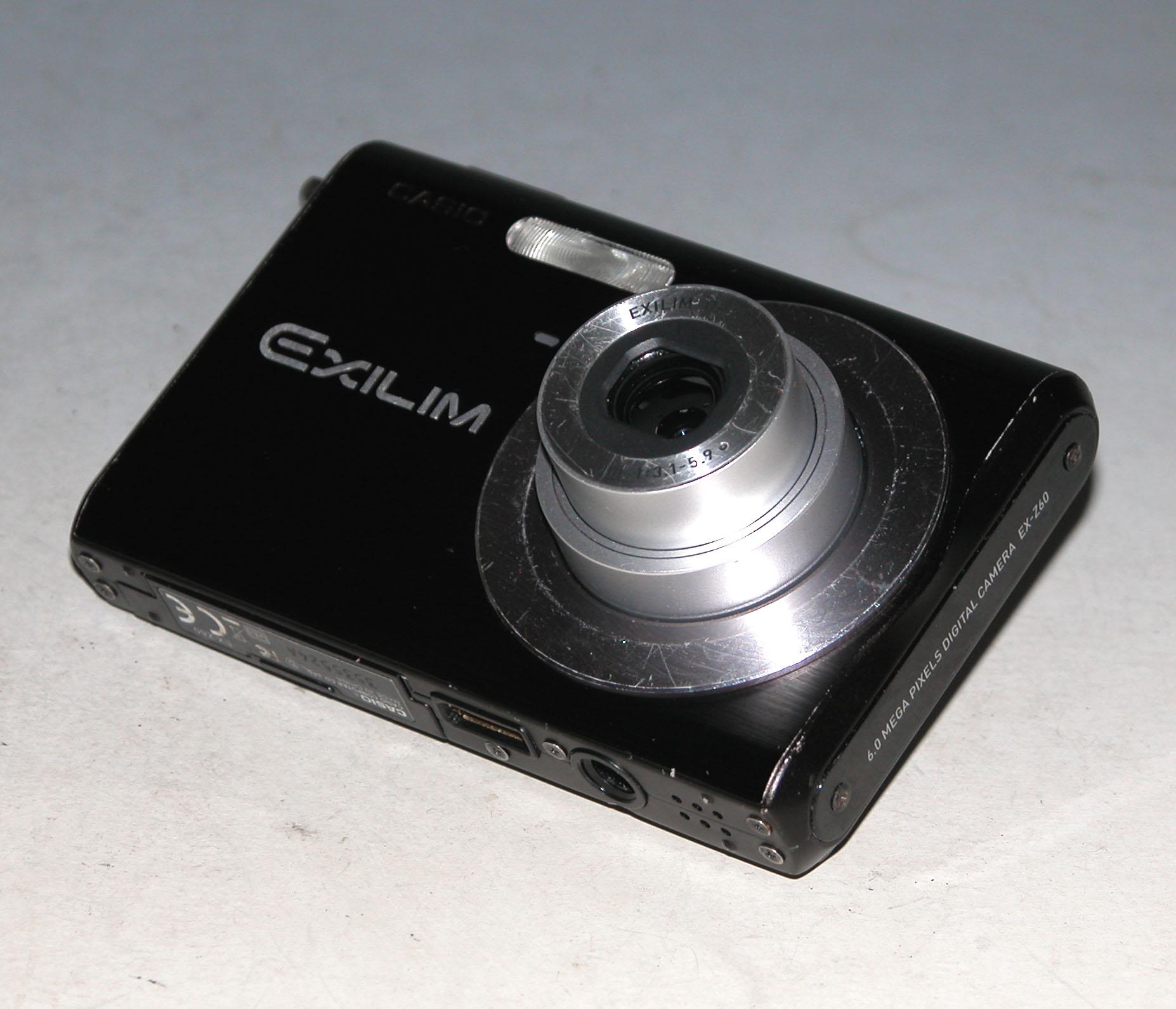 【美品】CASIO EXILIM ZOOM EX-Z60 Casio EXILIM ZOOM EX-Z60 6MP Digital Camera - Dark Brown