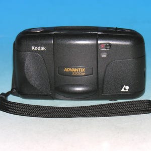 Vintage Kodak Advantix 3200AF 25mm APS Film Camera