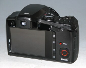 Easy come Easy go① Kodak Easyshare Z981 14.0 MP Digital Camera - Black #1631 (takes 4