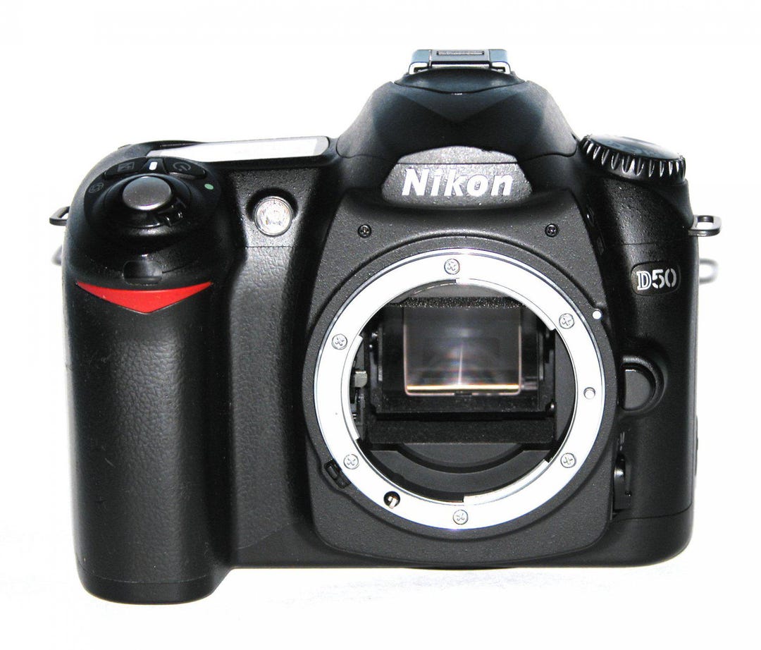 Nikon D50 6.1 MP Digital SLR Camera(body Only) #8895 (shutter