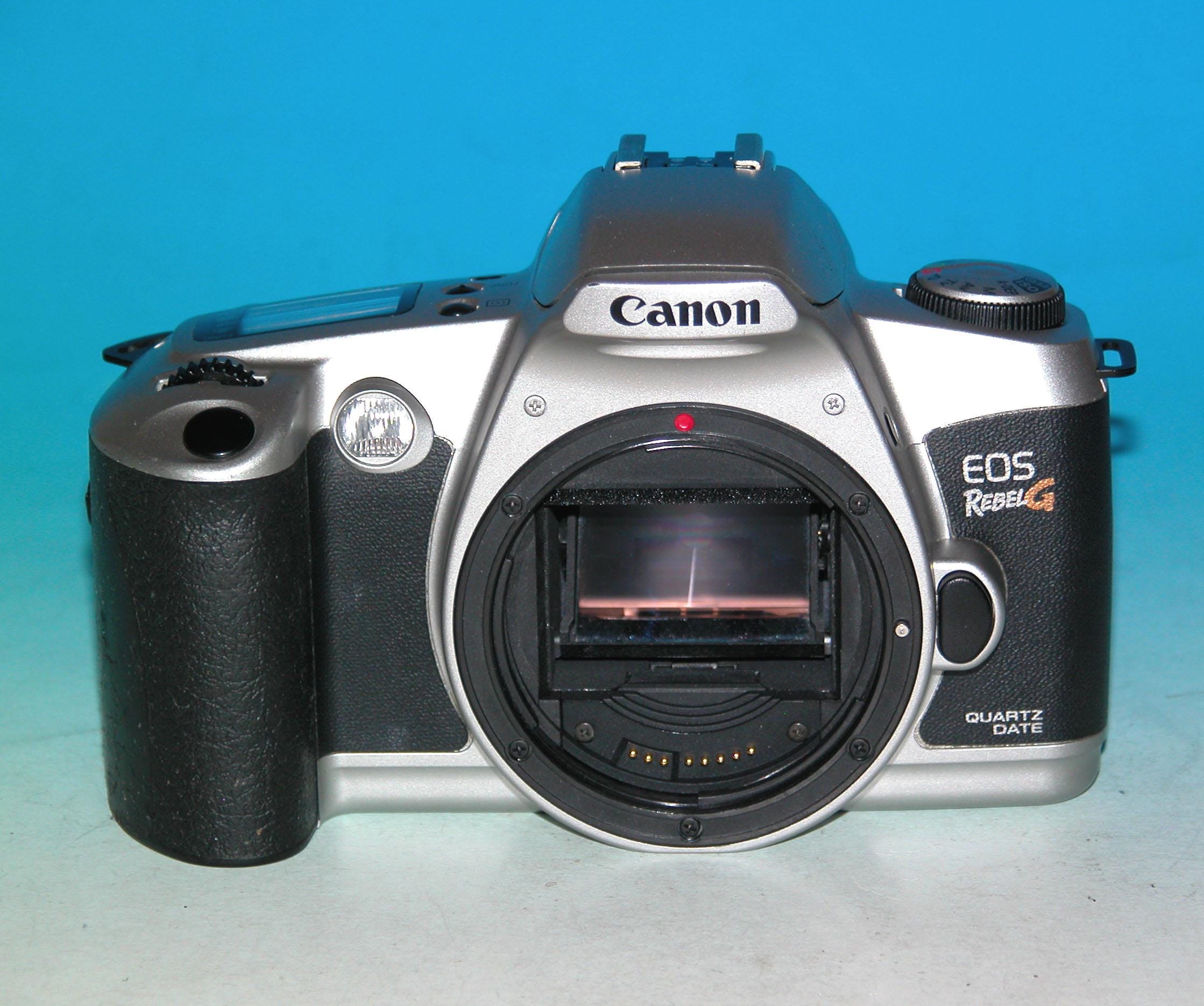 Canon EOS 500N 一眼レフカメラ Canon EOS 500N Affordable and Awesome - YouTube