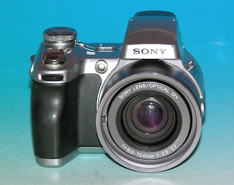 【動作品】美品 Sony Cyber-shot DSC-T5 シルバー デジカメ Amazon.com : Sony Cybershot DSCT5 5.1MP Digital Camera with 3x