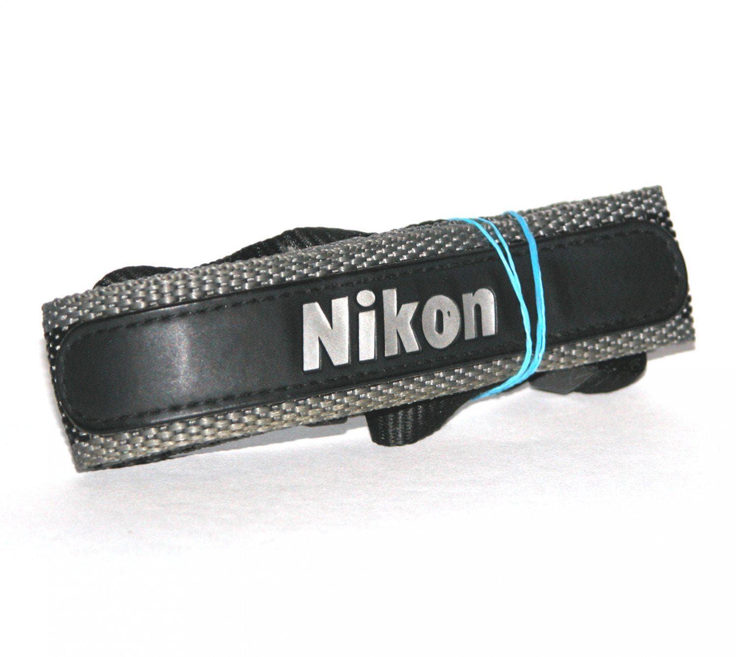 Nikon純正ネックストラップ（Coolpix 5400、5700、8400、8700カメラ用