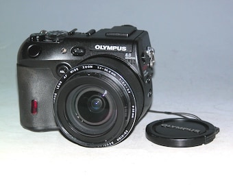 Reconditioned - Olympus C-8080 Wide Zoom 8.0MP Digital Camera