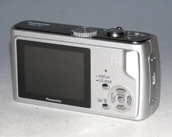 Panasonic デジタルカメラ　DMC-TZ1 LUMIX Amazon | パナソニック デジタルカメラ LUMIX DMC-TZ1-N シャンペーン