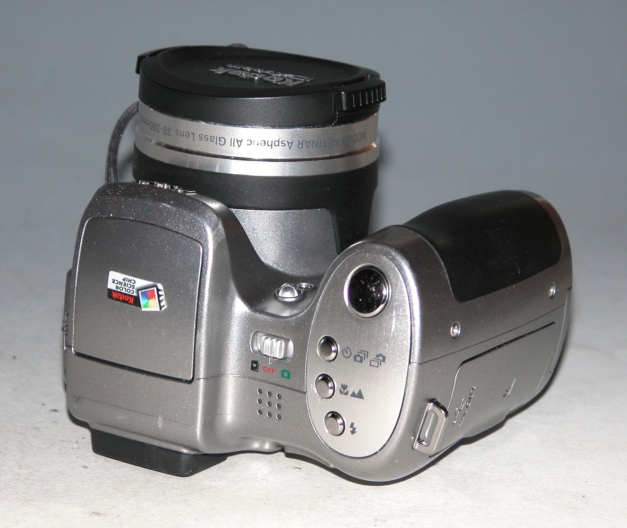 Kodak Easyshare Z740 5.0MP Digital Camera - Silver #6989