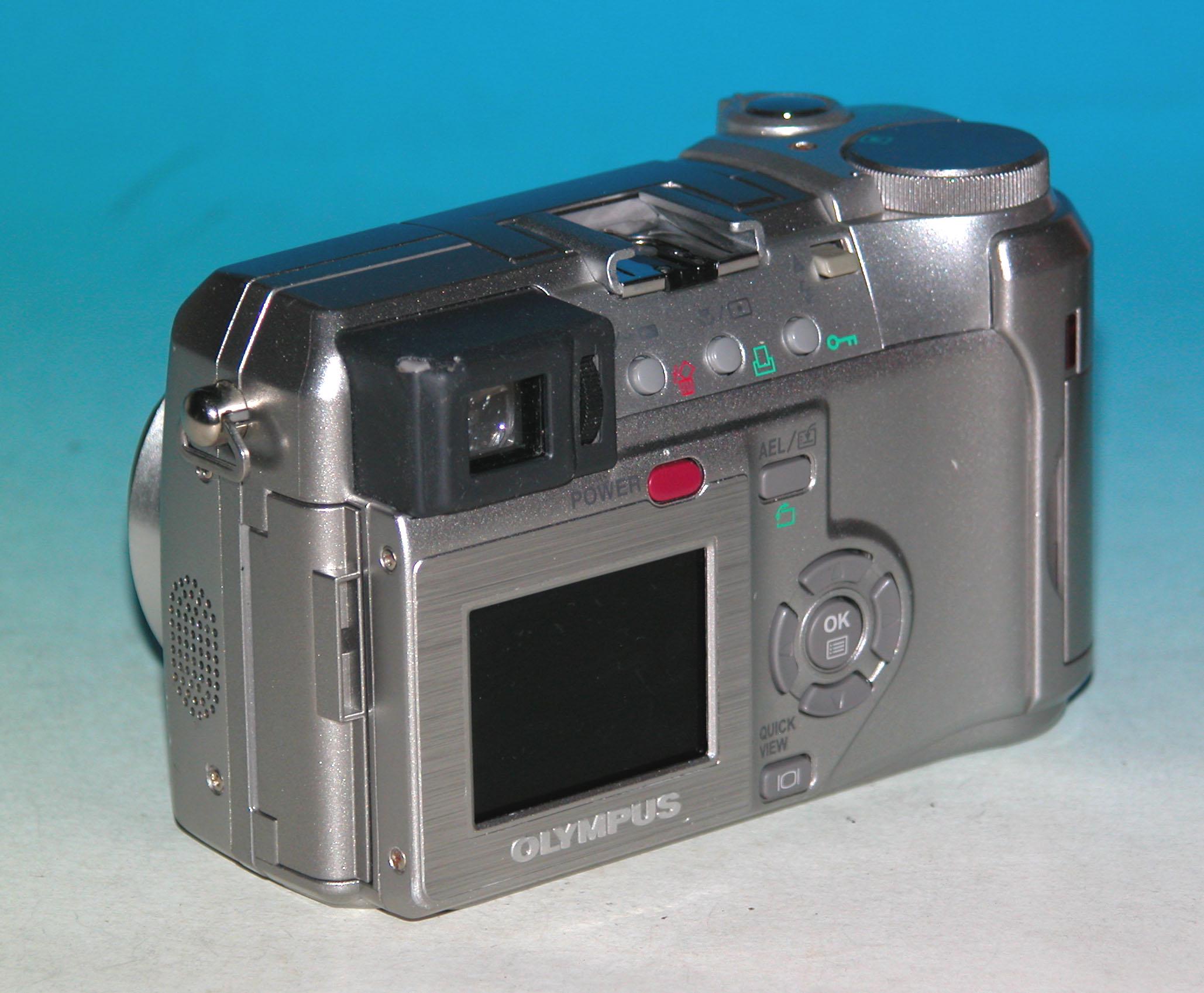Olympus CAMEDIA C-750 Ultra Zoom 4.0MP Digital Camera #8957 (takes