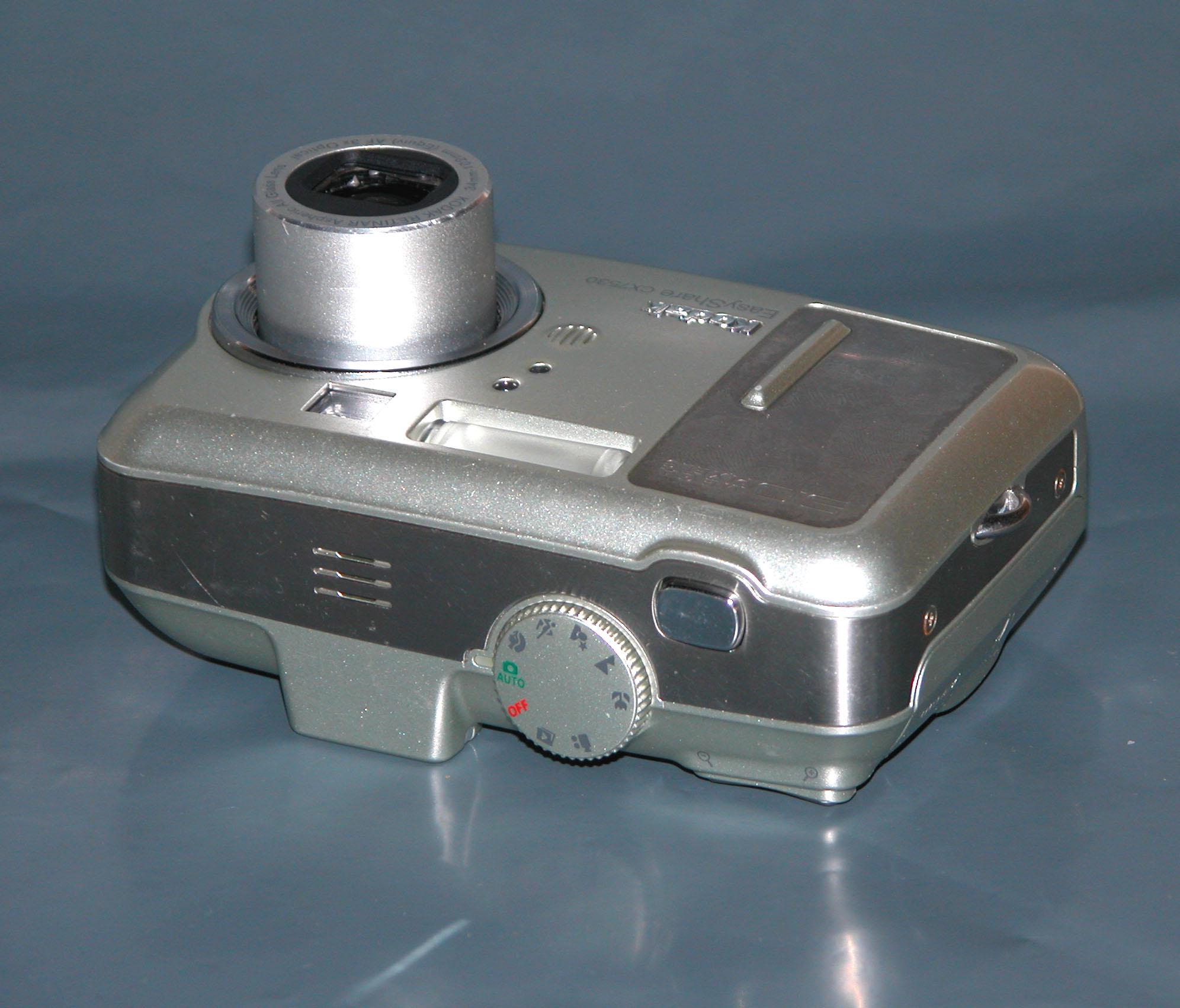 再生品 - Kodak EasyShare CX7530 5.0MP デジタルカメラ #6654 (単三