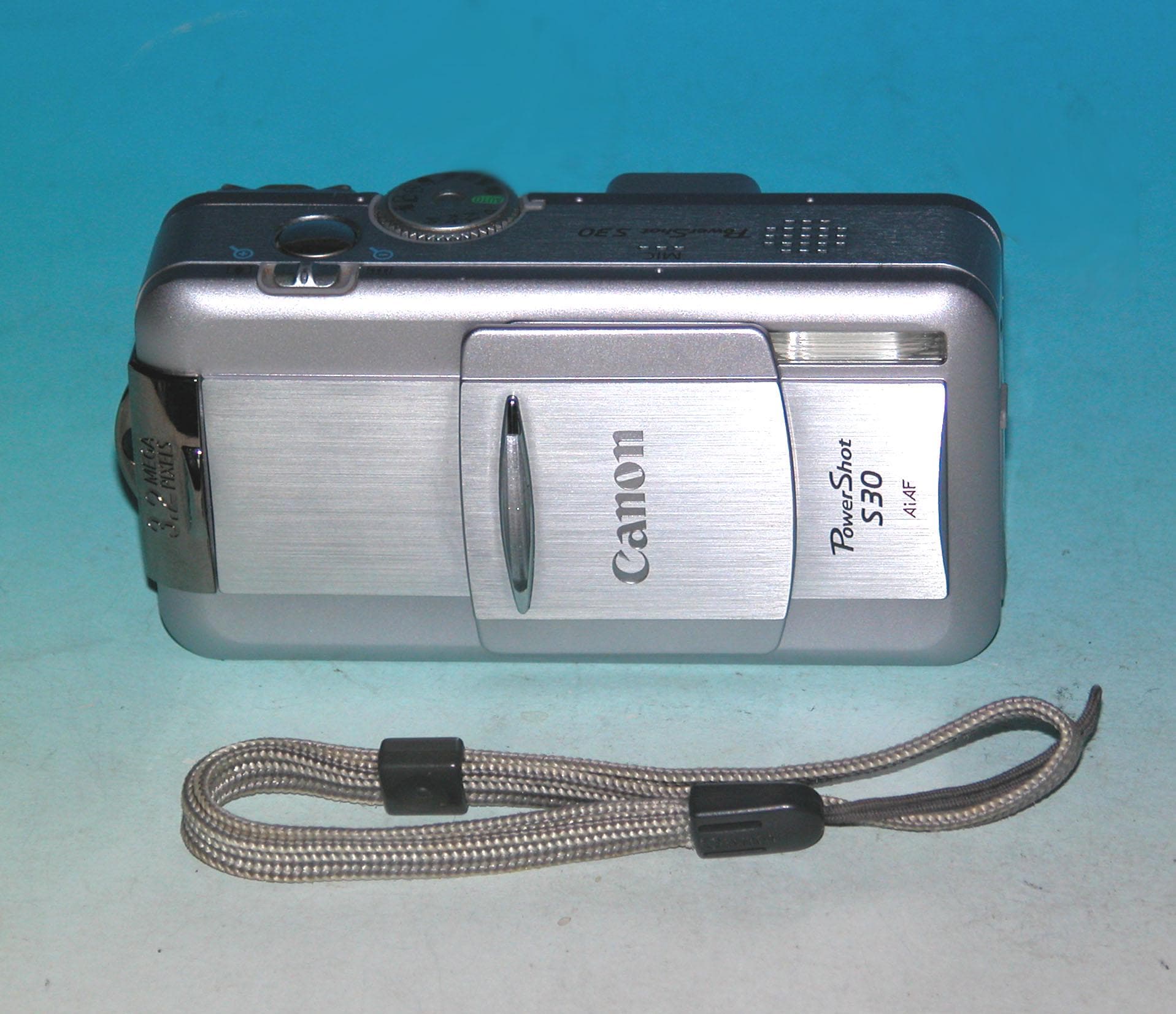 再生品 - Canon PowerShot S30 3.2MP デジタルカメラ - シルバー #0855 