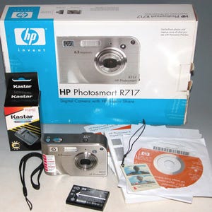 HP PhotoSmart R717 6.2MP Digital Camera #401X