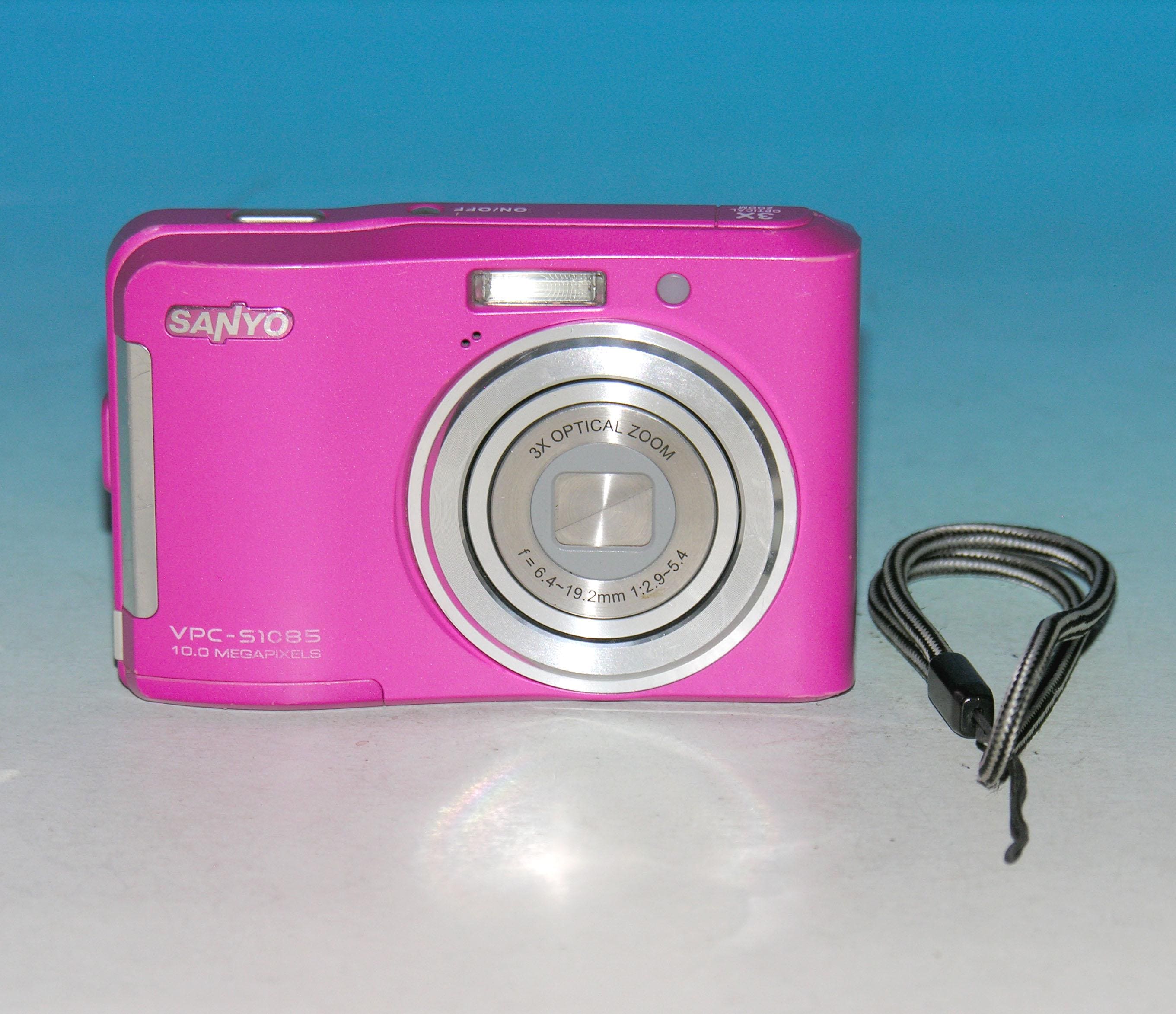 SANYO VPC-X1220　貴重品　サンヨー　コンデジ Yahoo!オークション - 新品 希少 現在搭載されなくなった高画質