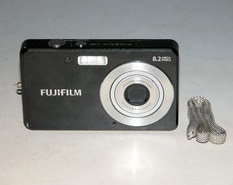 Reconditioned - Fujifilm FinePix J10 8.2MP Digital Camera - New Battery & Charger