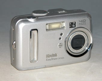 再生品 - コダック EasyShare C713 7.0MP デジタルカメラ - シルバー