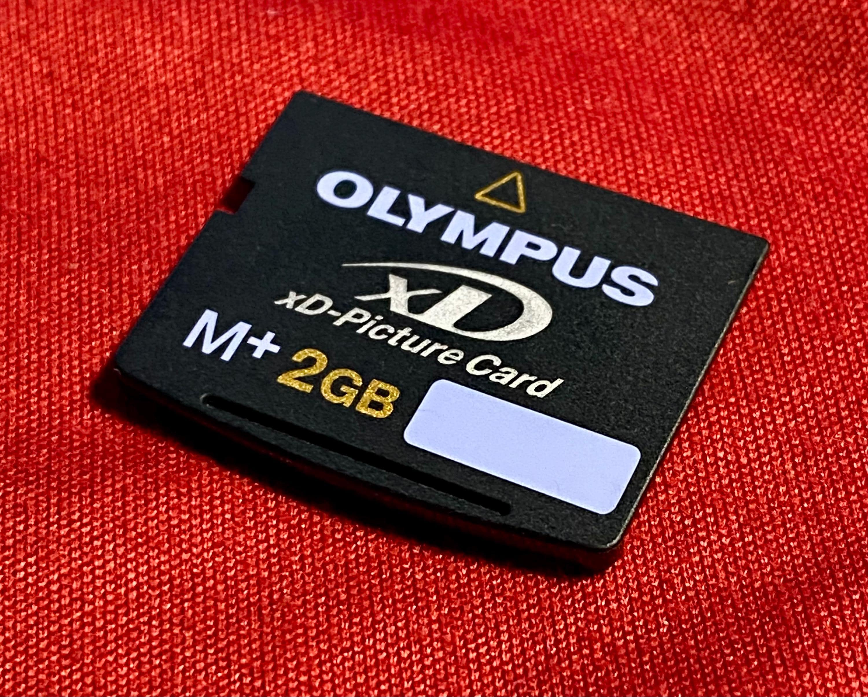 Olympus xD-Picture Card 2GB, Original Memory Card for Digital Cameras