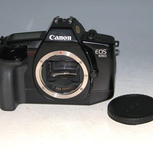 Reconditioned - Canon EOS 650 35mm SLR Film Camera (Body Only) #7685