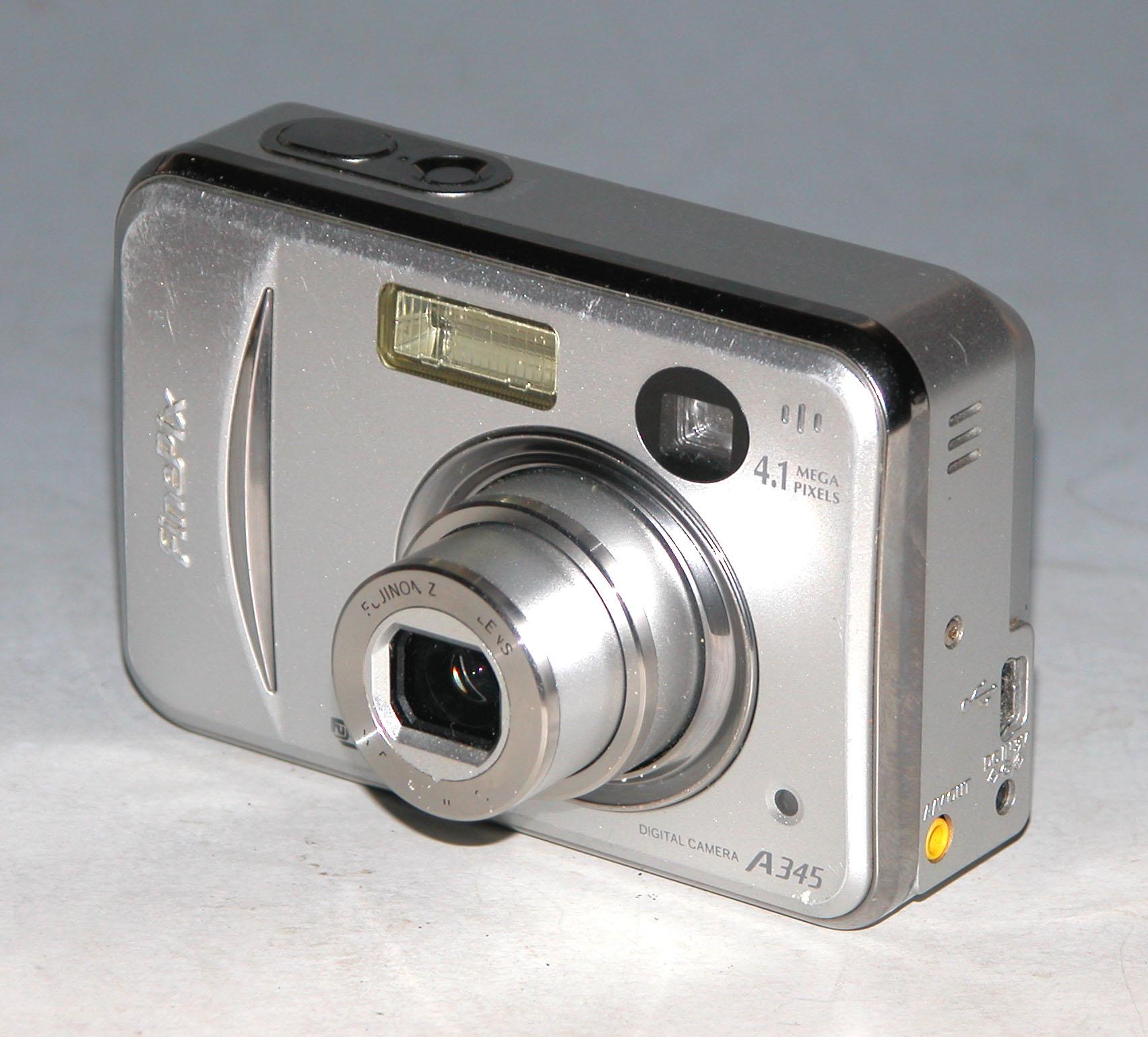 Fujifilm Finepix A345 4.1 MP Digital Camera - Silver #9370