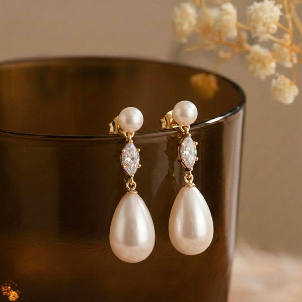 Teardrop Pearl Dangle Earrings, Freshwater Pearl Teardrop Earrings, Elegant Bridal Jewelry, Gift for Her