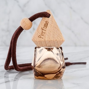 Luxury Wooden Pyramid Car Diffuser, Refillable Glass Scent Bottle, Aromatherapy Air Freshener