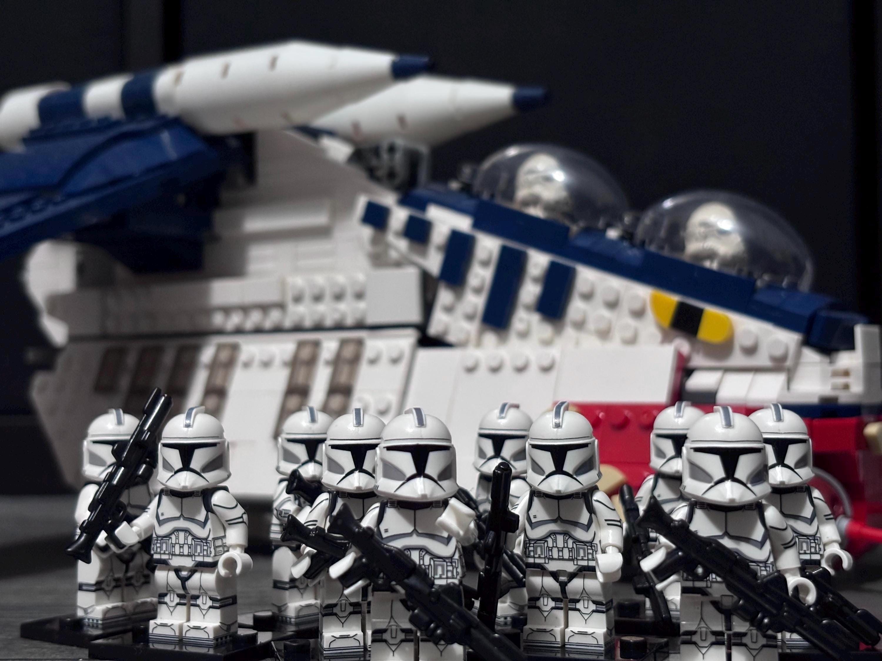 Bulk minifigures - Etsy México, image size:3000x2250