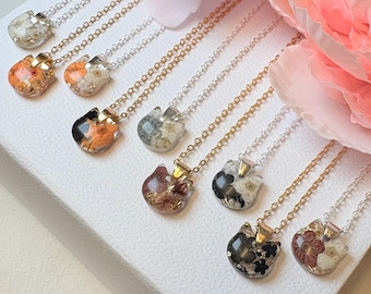Real Pressed Flower Tiny Cat Pendant Necklace – Sterling Silver, Gold Plated, Nature Jewelry