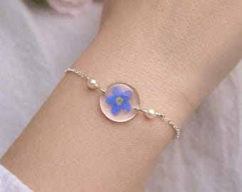 Real Forget-Me-Not Flower Bracelet: Resin Jewelry, Gold/Silver Chain