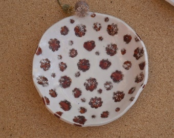 Red trinket dish -  Jewellery holder with poppy pod pattern - Tapas bowl - Handmade porcelain tray - Tea bag tray