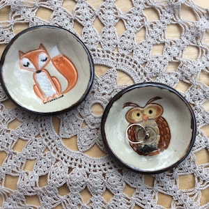 Ring dish with owl or fox, Badger or cat handmade stoneware trinket holder, ring holder image 1
