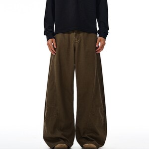 Drapey Baggy Pants | Casual Wide Leg Trousers | Daily Wear | Y2K Streetwear Style

Drapey baggy pants with wide leg design featuring loose fit silhouette and panel seam detailing, styled as casual trousers for daily wear and streetwear outfits with relaxed structure and comfortable movement