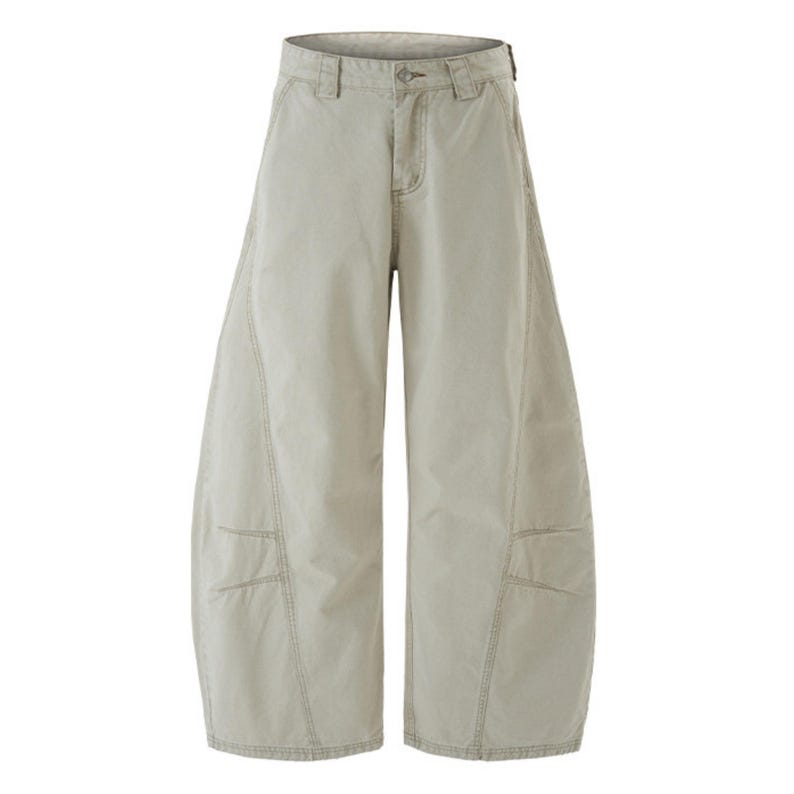 Drapey Baggy Pants | Casual Wide Leg Trousers | Daily Wear | Y2K Streetwear Style

Drapey baggy pants with wide leg design featuring loose fit silhouette and panel seam detailing, styled as casual trousers for daily wear and streetwear outfits with relaxed structure and comfortable movement