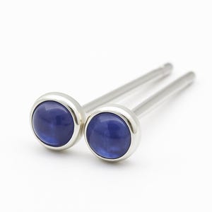 Iolite Stud Earrings 3mm – Sterling Silver Minimalist Gemstone Studs – Dainty Handmade Blue Earrings – Gift for Her – Tiny Ear Jewelry