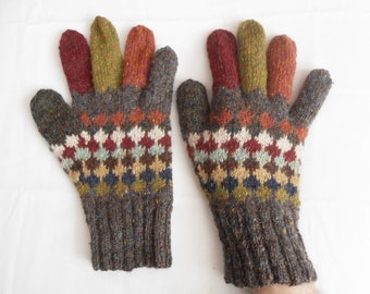 Handknit multicolored wool gloves